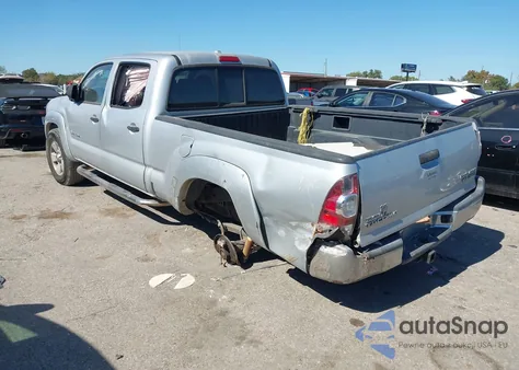 2010 Toyota Tacoma Prerunner V6 z USA, uszkodzony, nr VIN 3TMKU4HN5AM026256